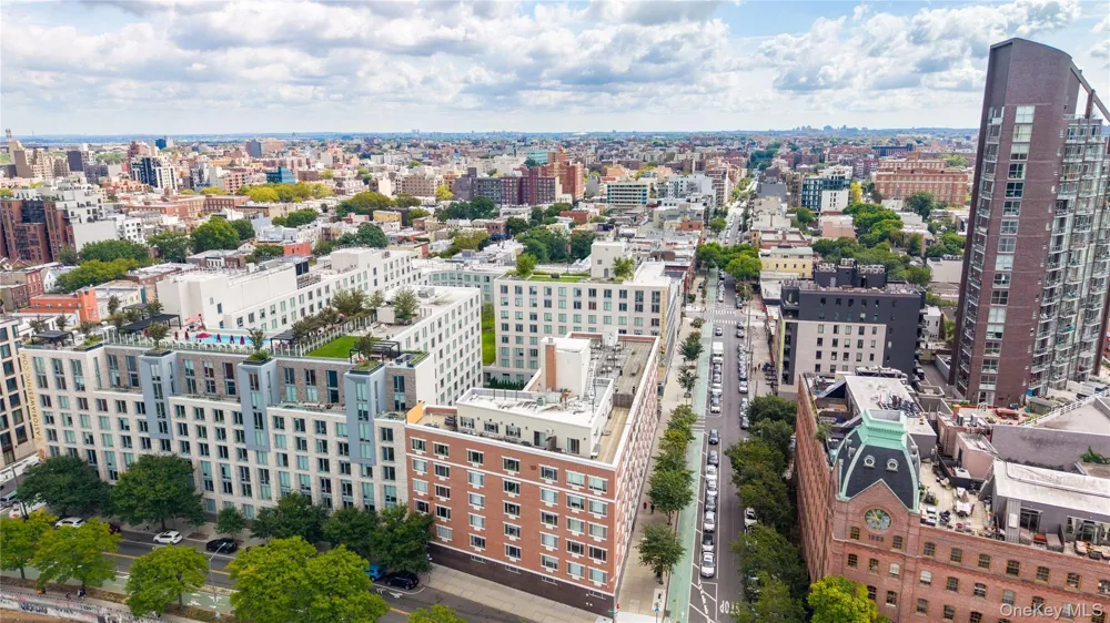 30-85 Vernon Boulevard #6E Astoria, NY 11102