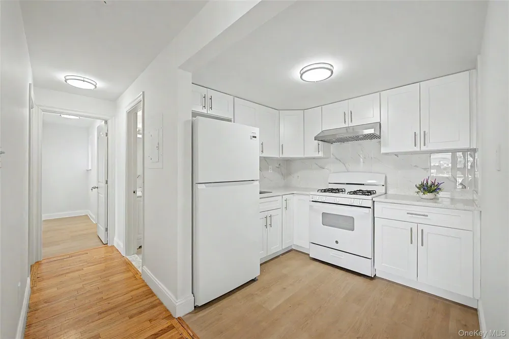 41-58 71st Street #4B Woodside, NY 11377