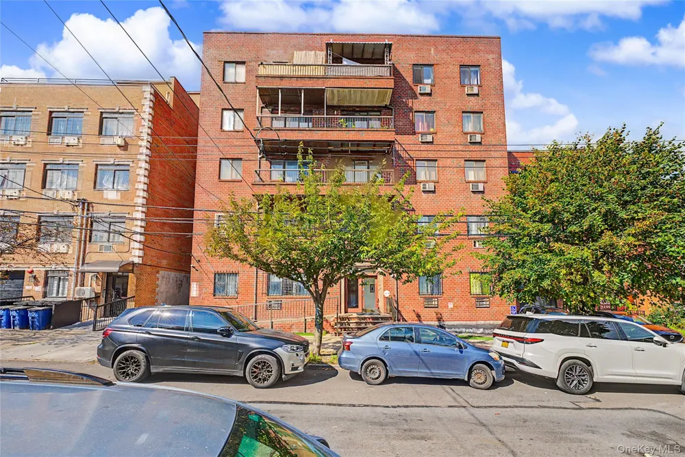 41-58 71st Street #4B Woodside, NY 11377