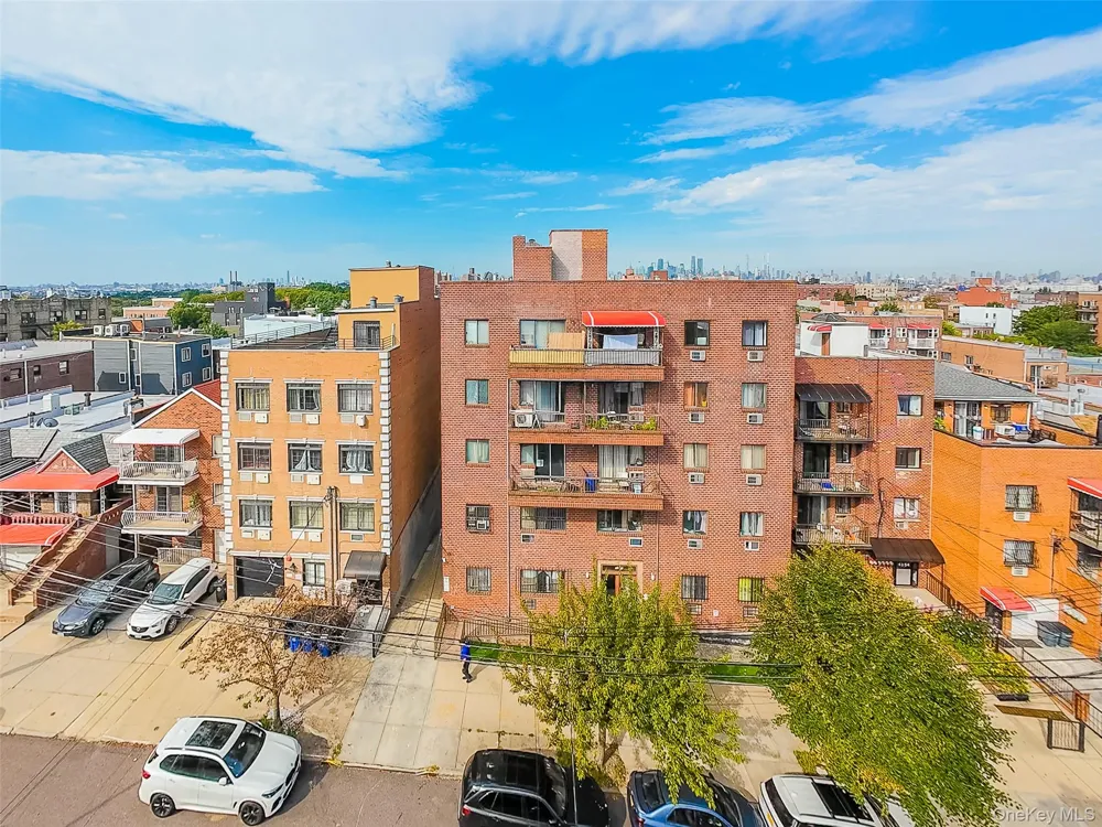 41-58 71st Street #4B Woodside, NY 11377