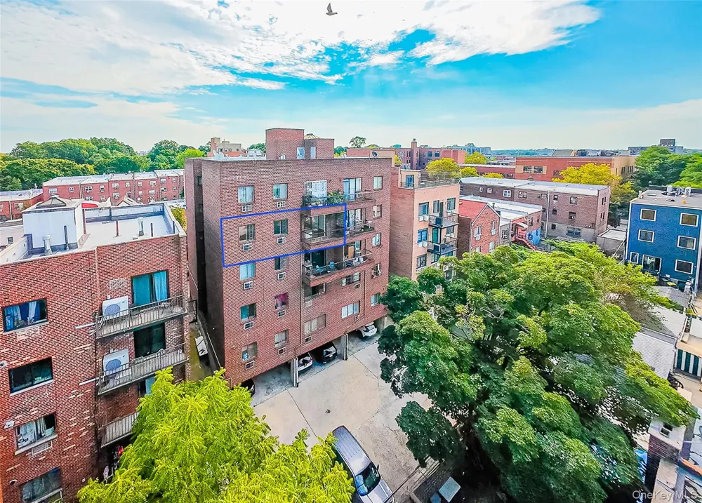 41-58 71st Street #4B Woodside, NY 11377
