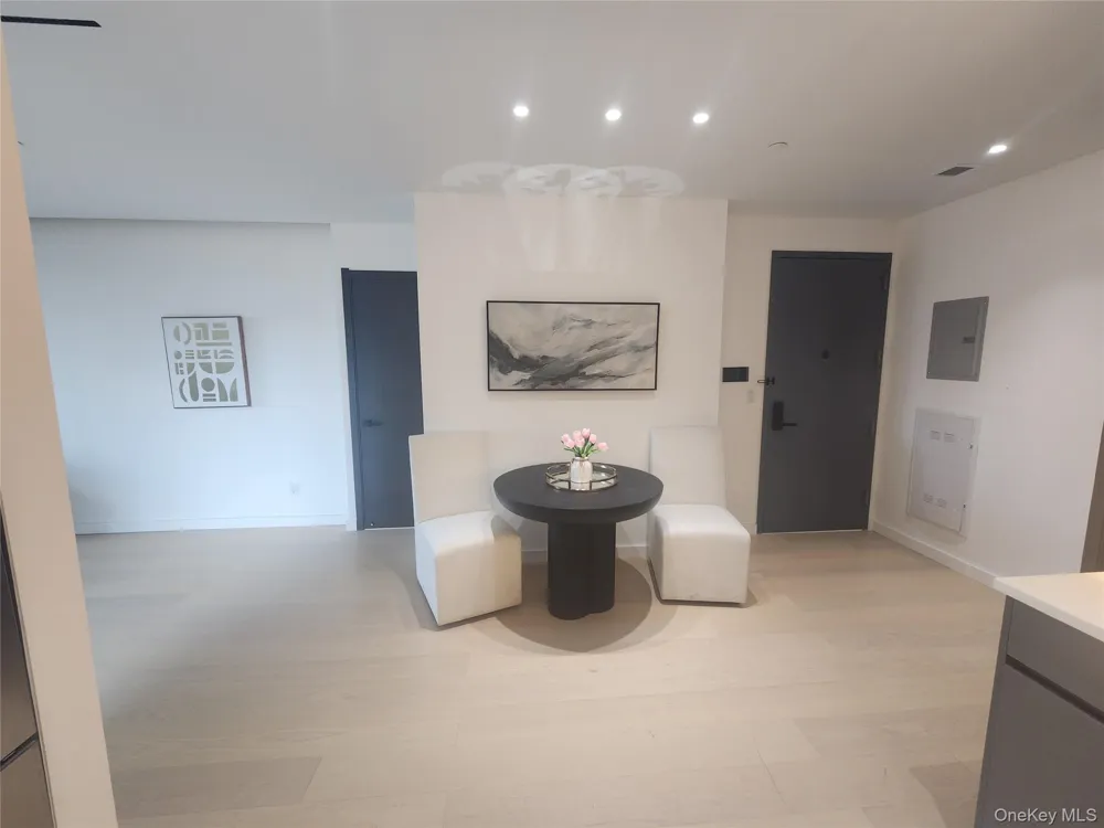 108-15 72 AVENUE #5B Forest Hills, NY 11375