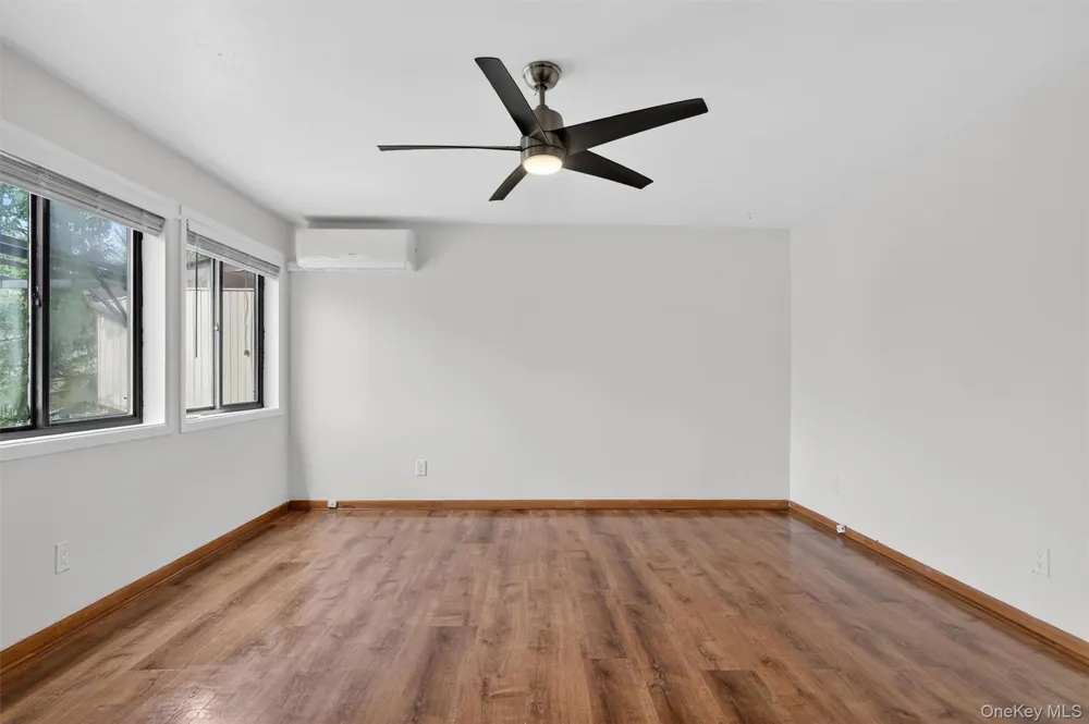 6 Charlotte Mews Middletown, NY 10940