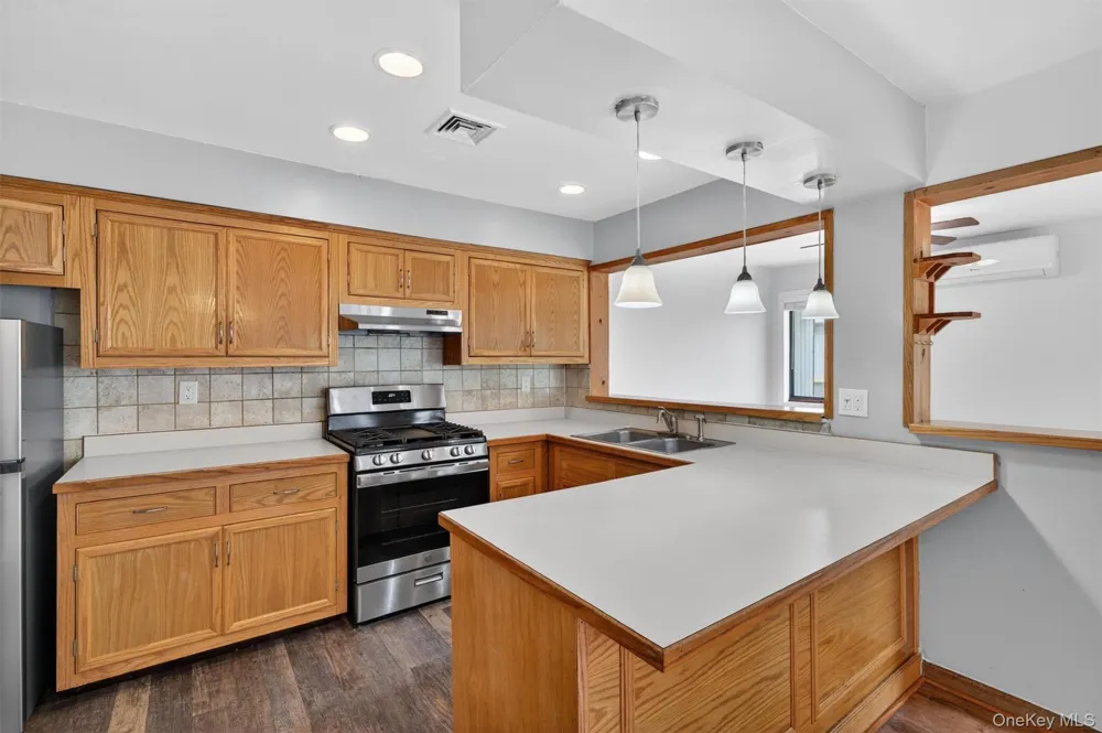 6 Charlotte Mews Middletown, NY 10940