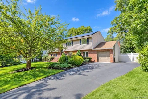137 Ridgewood Avenue