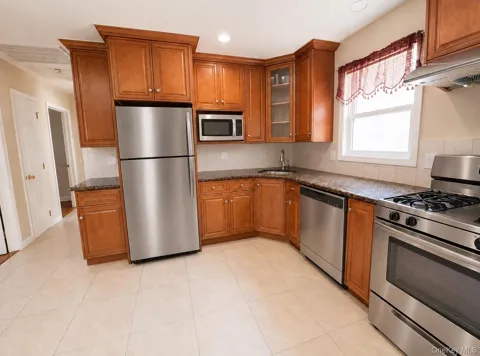 83 Heitz Place