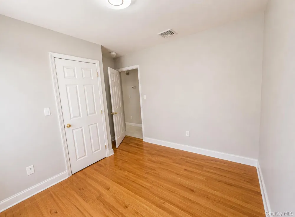 83 Heitz Place Hicksville, NY 11801
