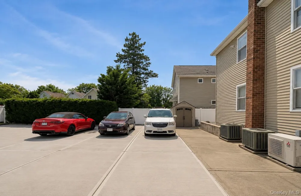 83 Heitz Place Hicksville, NY 11801