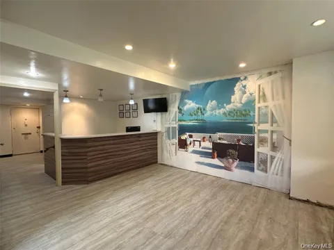 212-30 23 ave #l2