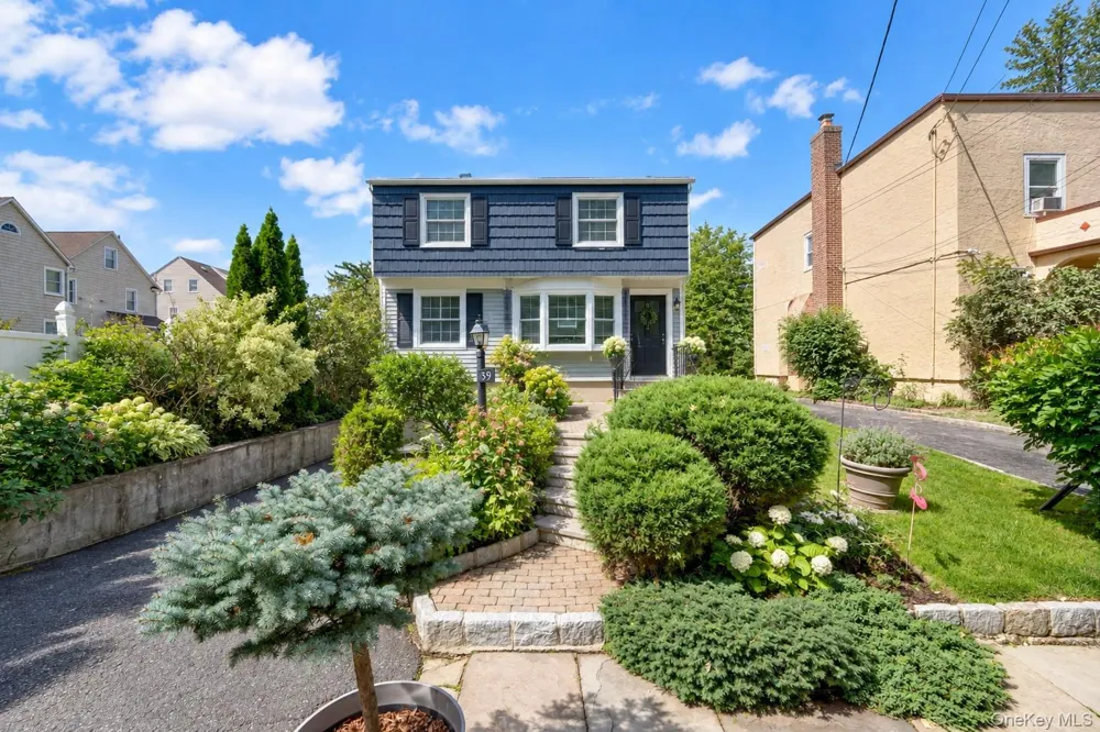 39 Saint Joseph Street New Rochelle, NY 10805