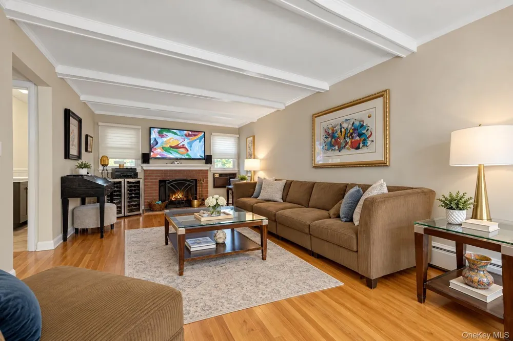 39 Saint Joseph Street New Rochelle, NY 10805