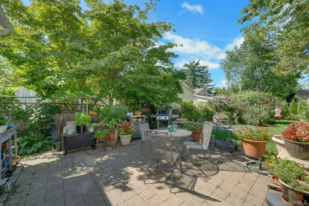39 Saint Joseph Street New Rochelle, NY 10805