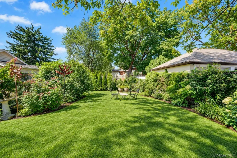 39 Saint Joseph Street New Rochelle, NY 10805