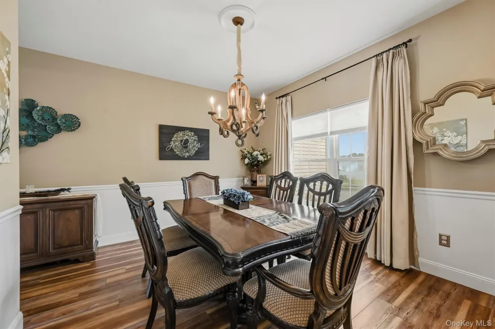 2726 Colonial Drive New Windsor, NY 12553