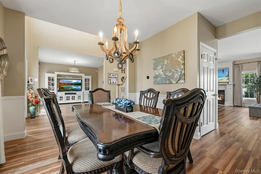 2726 Colonial Drive New Windsor, NY 12553