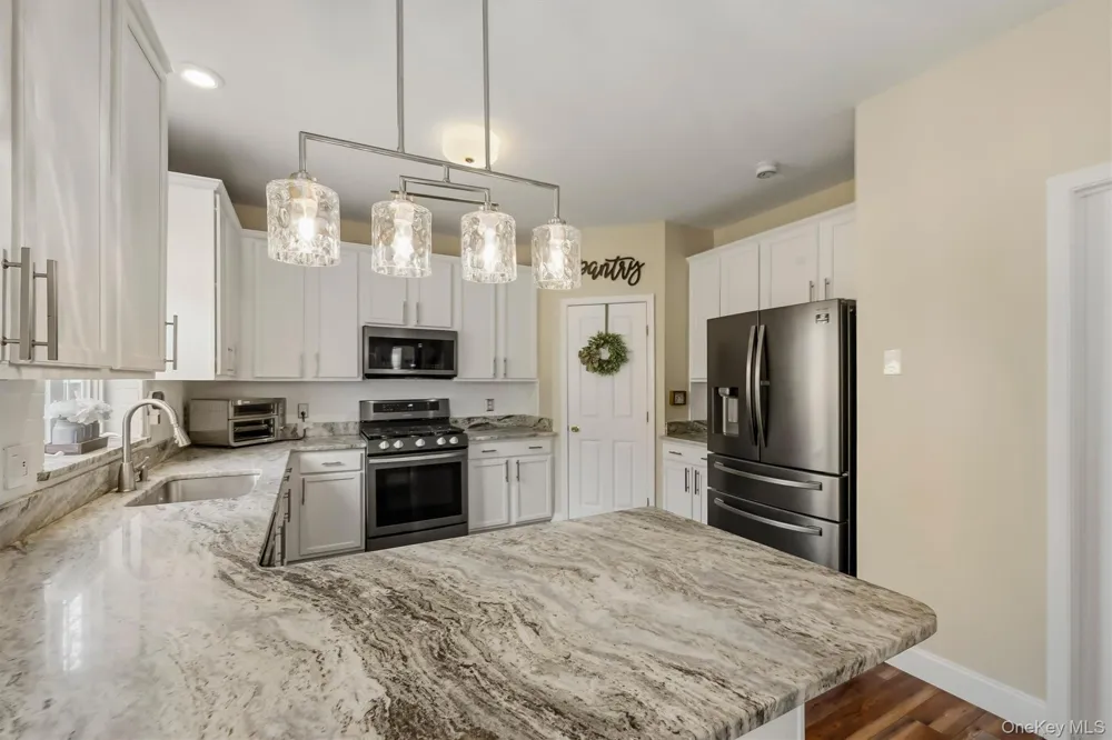 2726 Colonial Drive New Windsor, NY 12553