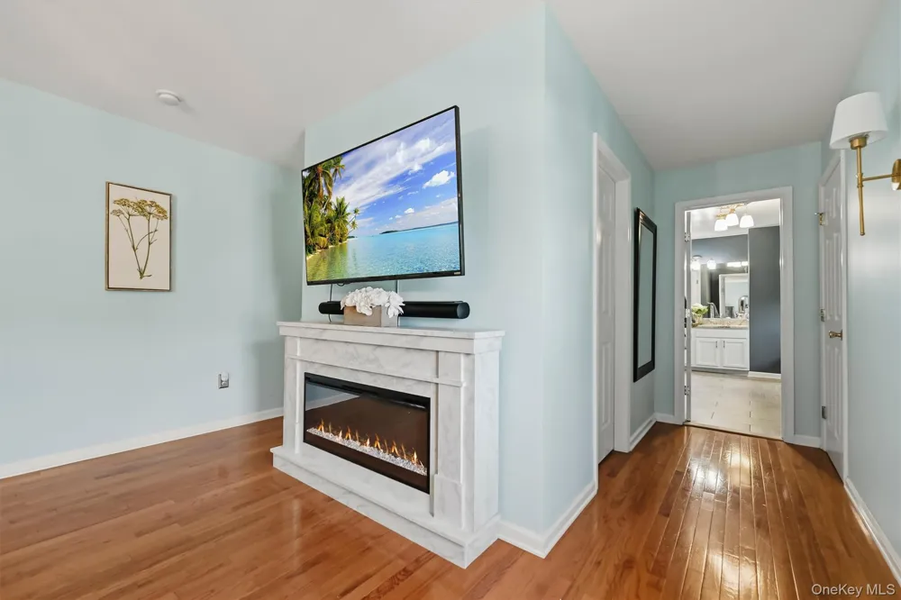 2726 Colonial Drive New Windsor, NY 12553
