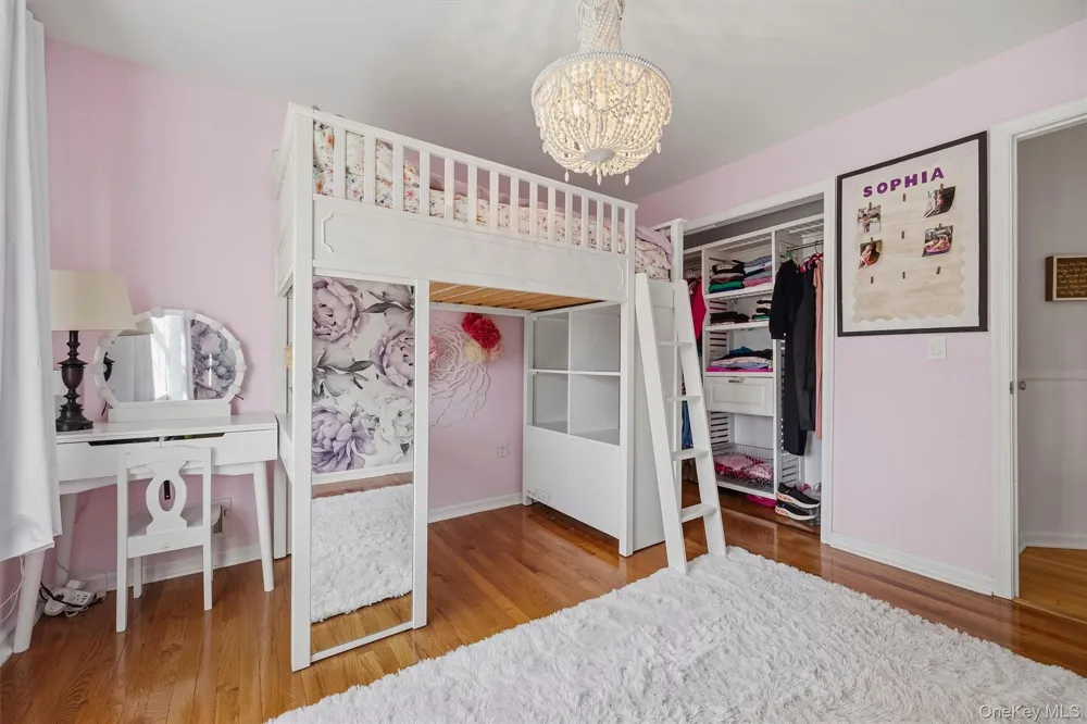 2726 Colonial Drive New Windsor, NY 12553