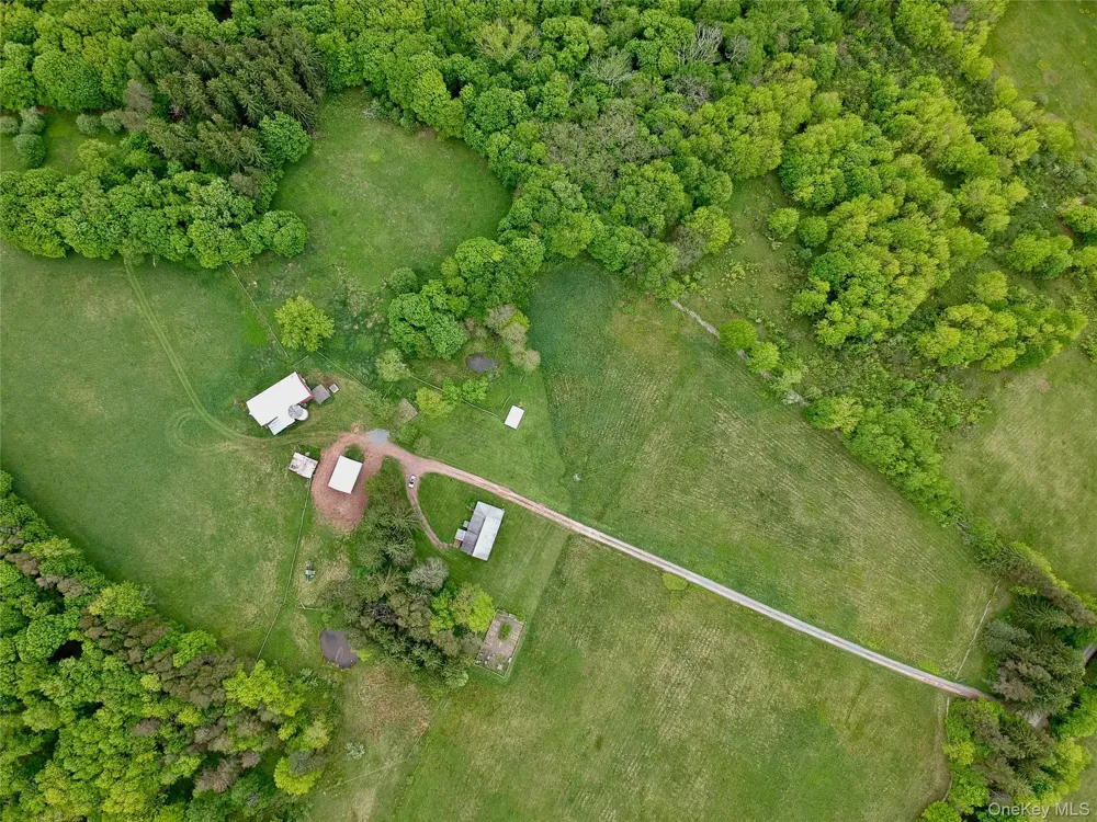 197 Weiss Road Roscoe, NY 12776