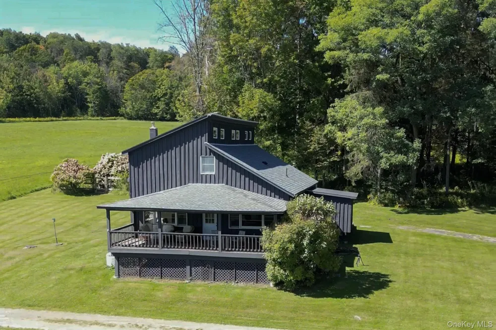 197 Weiss Road Roscoe, NY 12776
