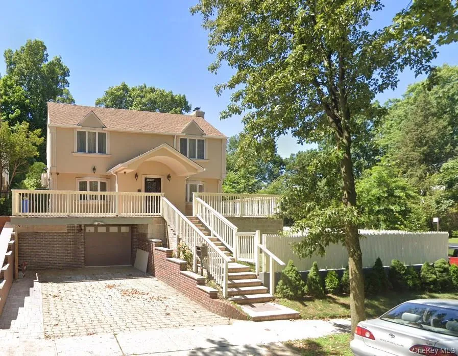 139-04 Coolidge Avenue Briarwood, NY 11435