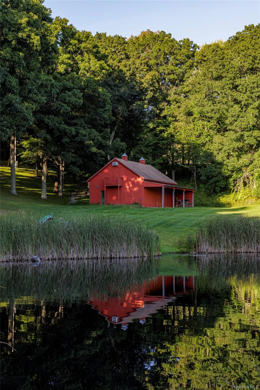 81-85 Fraleigh Hill Road Millbrook, NY 12545