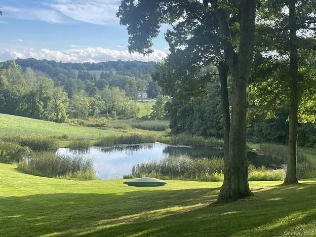 81-85 Fraleigh Hill Road Millbrook, NY 12545