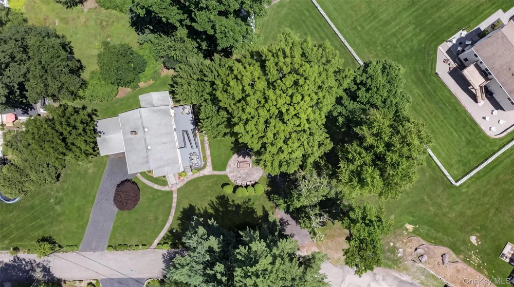3112 Donald Court Mohegan Lake, NY 10547