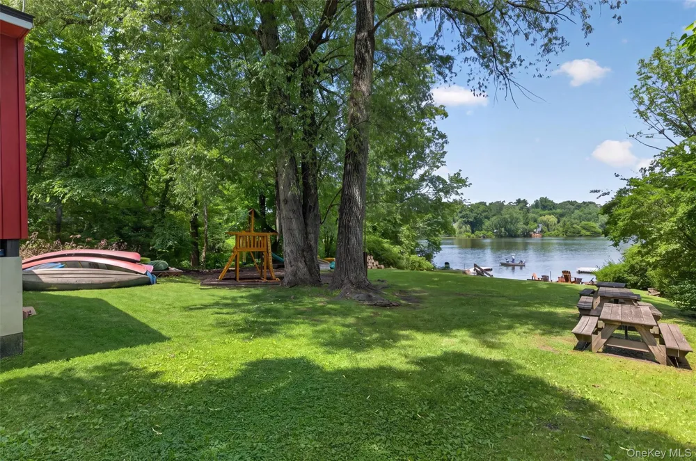 3112 Donald Court Mohegan Lake, NY 10547
