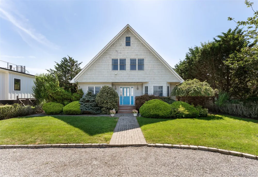 38 Old Fort Lane Southampton, NY 11968