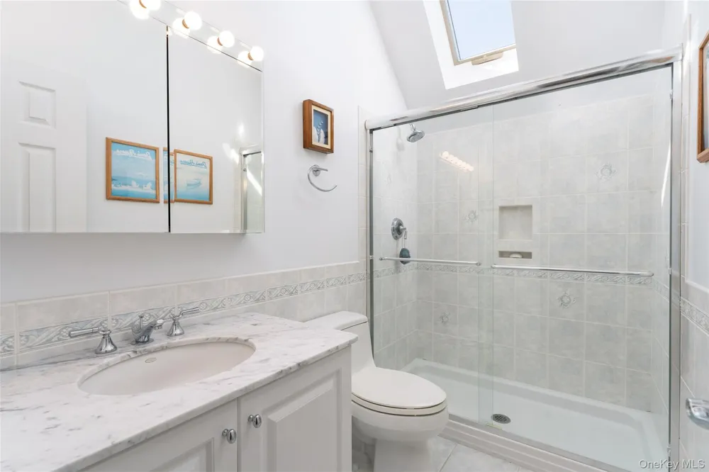 38 Old Fort Lane Southampton, NY 11968