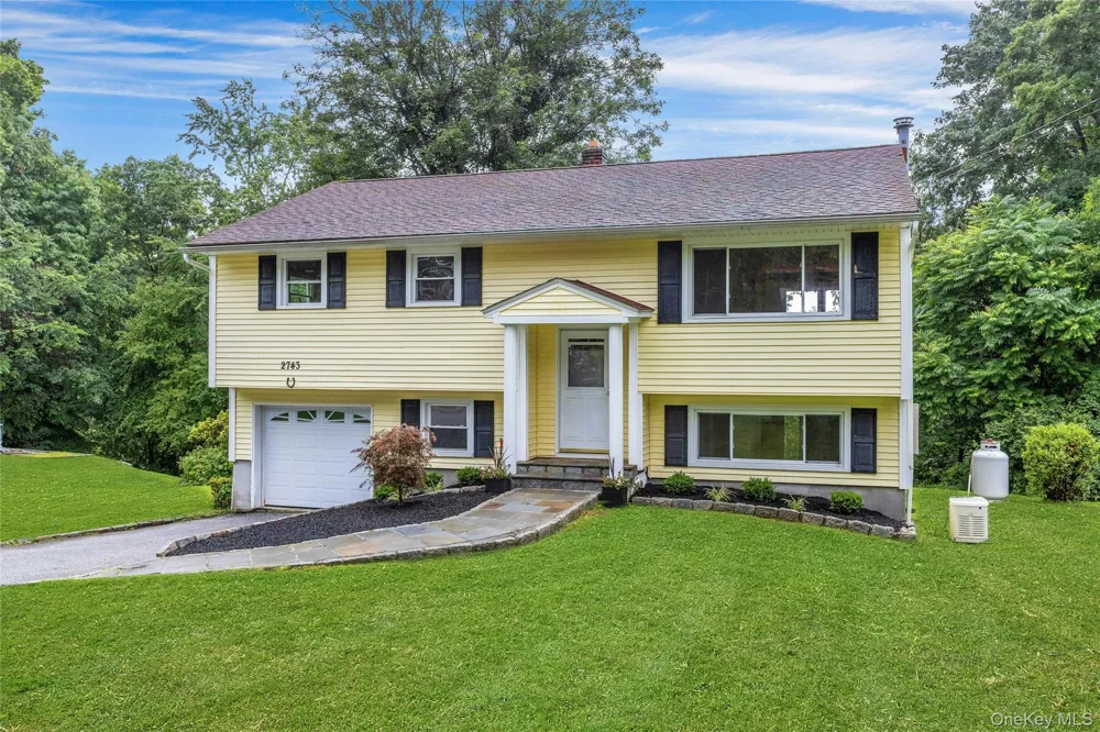 2743 Springhurst Street Yorktown Heights, NY 10598