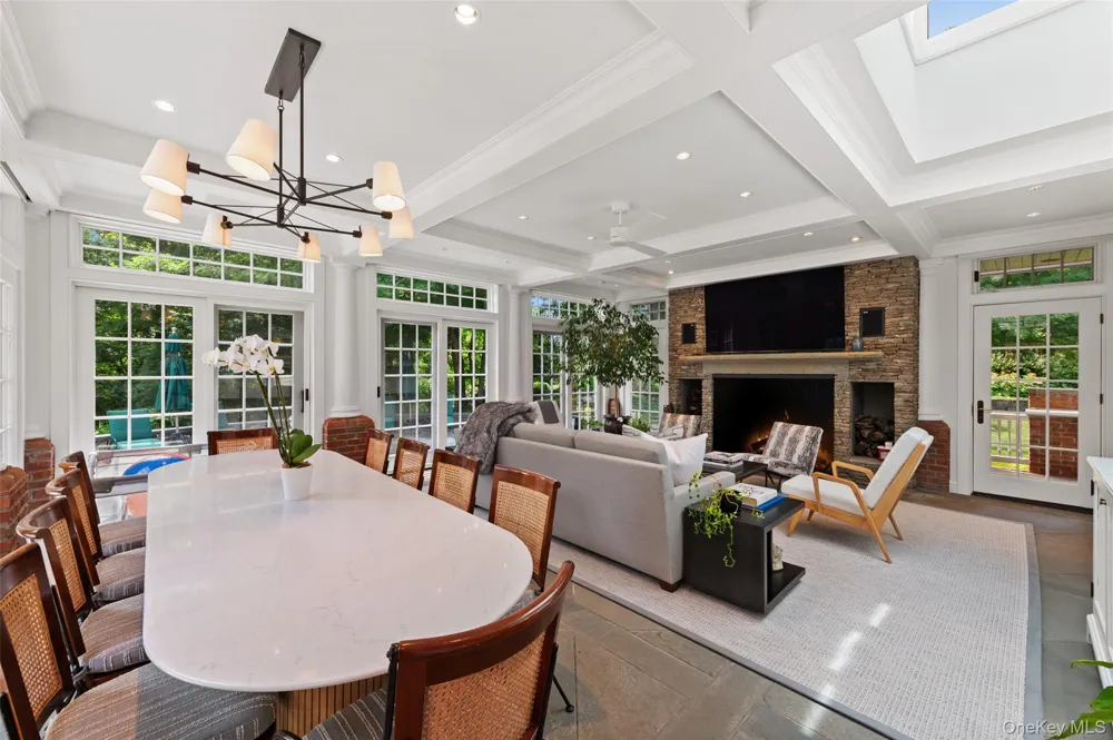 24 Trails End Chappaqua, NY 10514