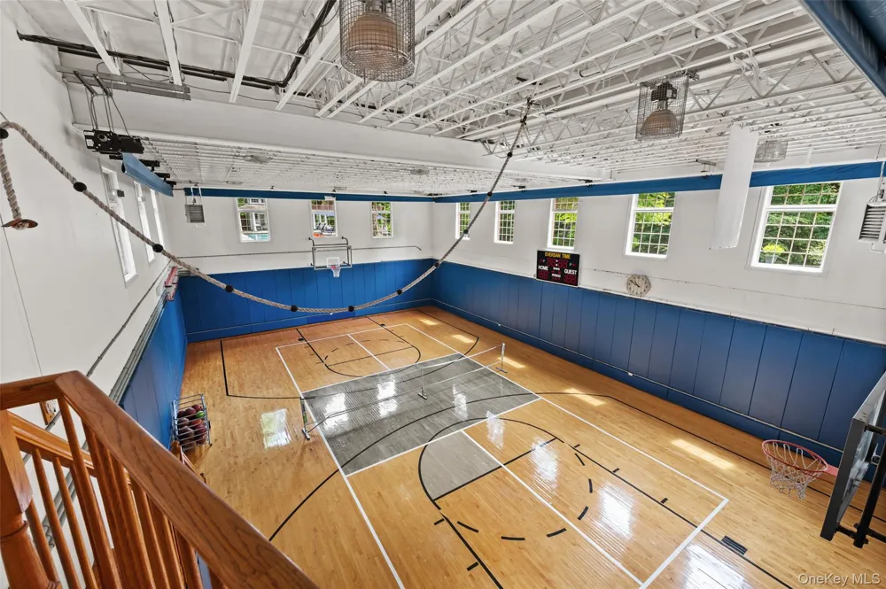 24 Trails End Chappaqua, NY 10514