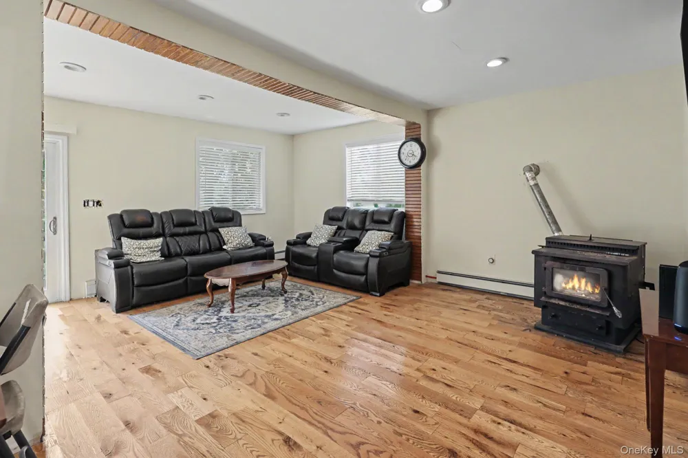 8-10 Katzman Road Ellenville, NY 12428