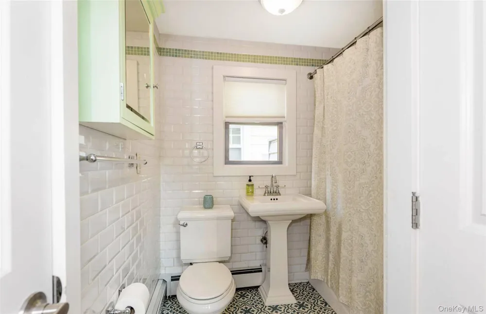 96 Coronado Street Atlantic Beach, NY 11509