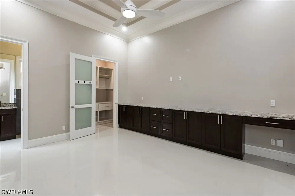 33rd Avenue NE Naples, FL 34120