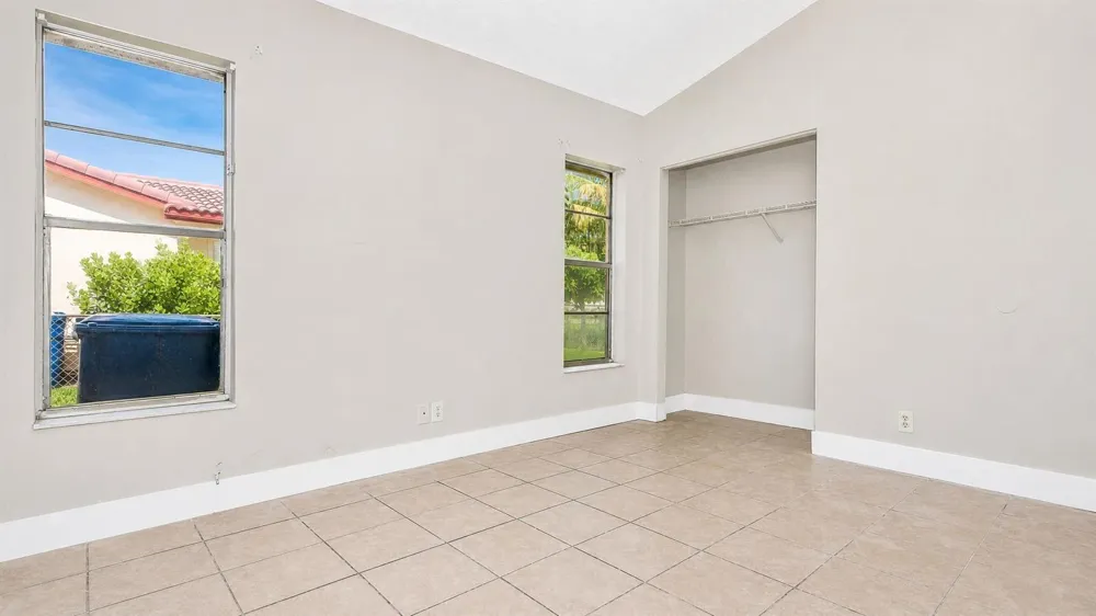 11281 NW 39TH STREET Coral Springs, FL 33065