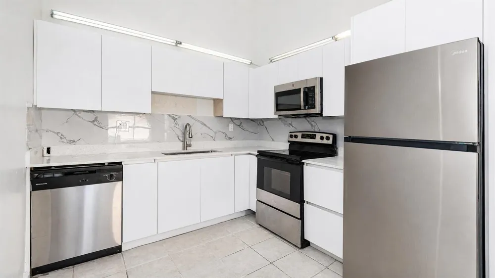 11281 NW 39TH STREET Coral Springs, FL 33065