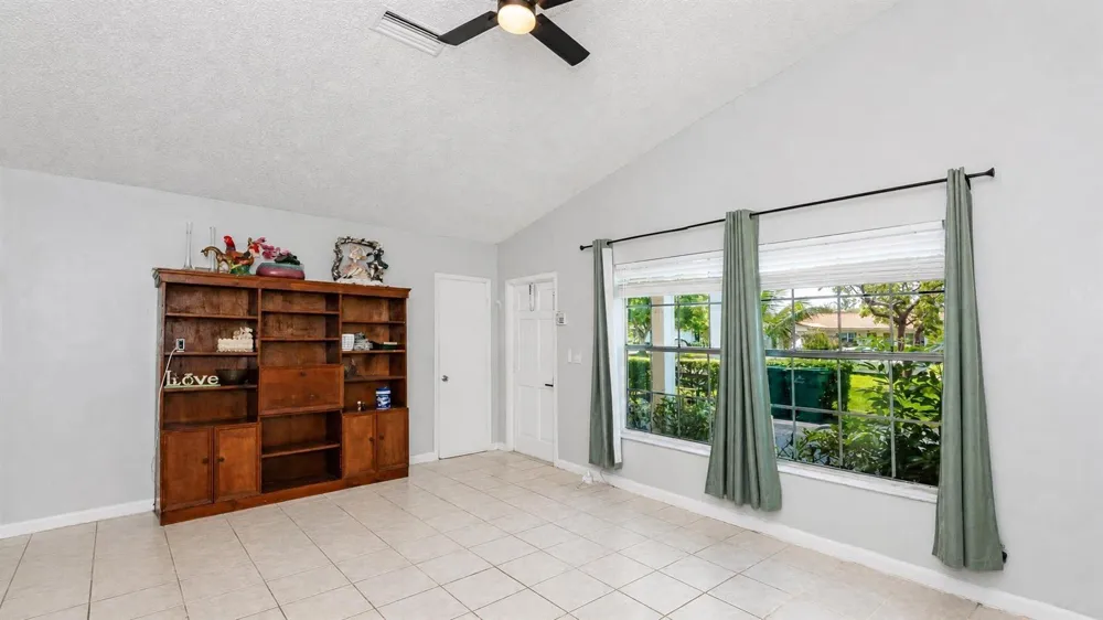 11281 NW 39TH STREET Coral Springs, FL 33065