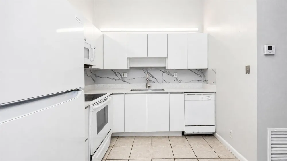 11281 NW 39TH STREET Coral Springs, FL 33065