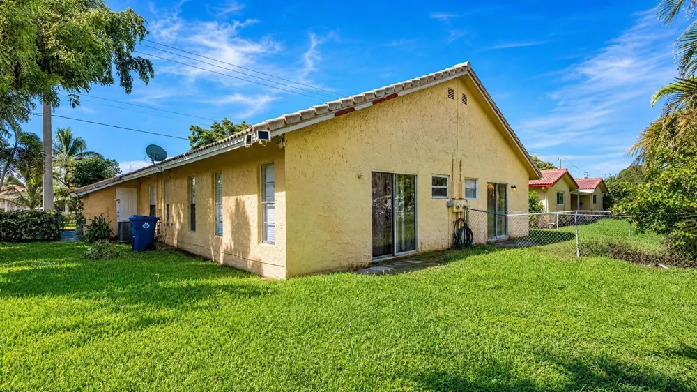 11281 NW 39TH STREET Coral Springs, FL 33065