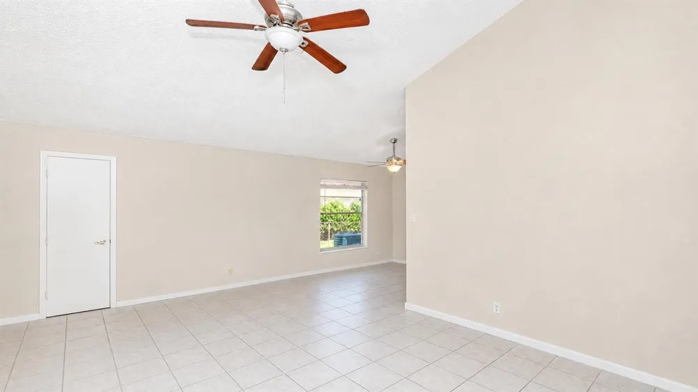 11281 NW 39TH STREET Coral Springs, FL 33065