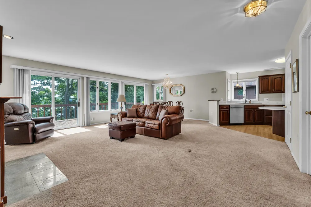 1092 Grove Road Ypsilanti, MI 48198