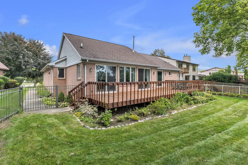 1092 Grove Road Ypsilanti, MI 48198
