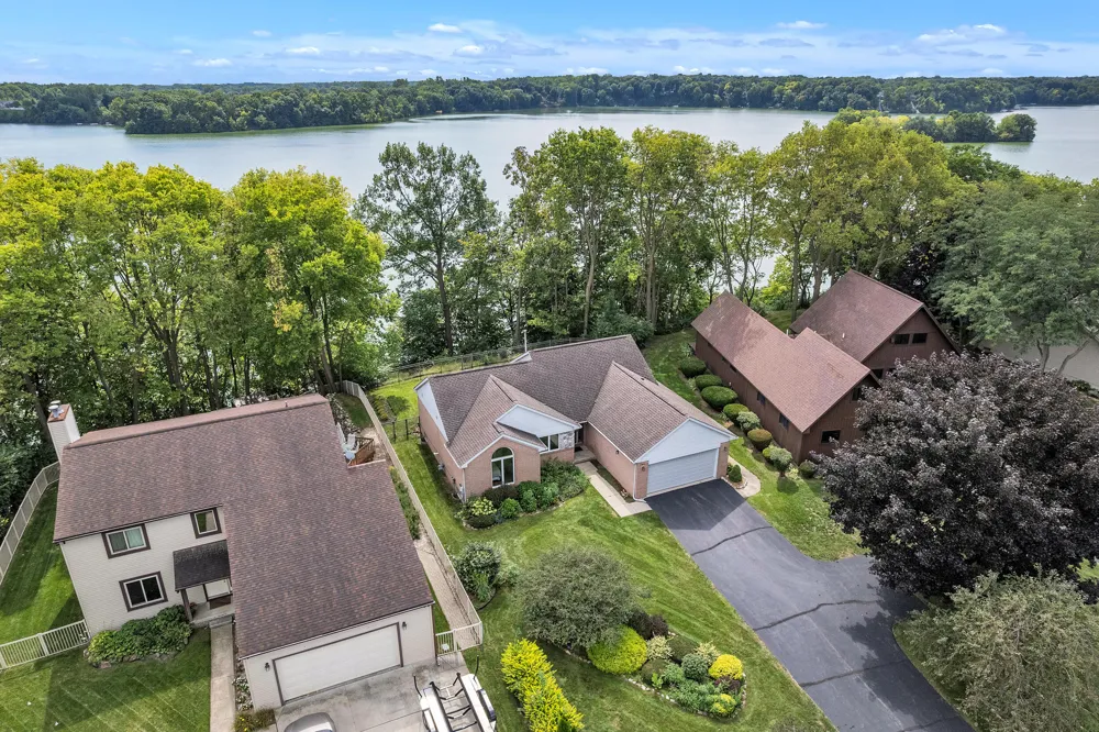 1092 Grove Road Ypsilanti, MI 48198
