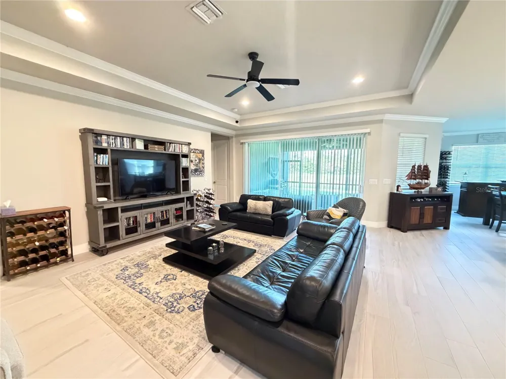 5769 LONG SHORE LOOP Sarasota, FL 34238