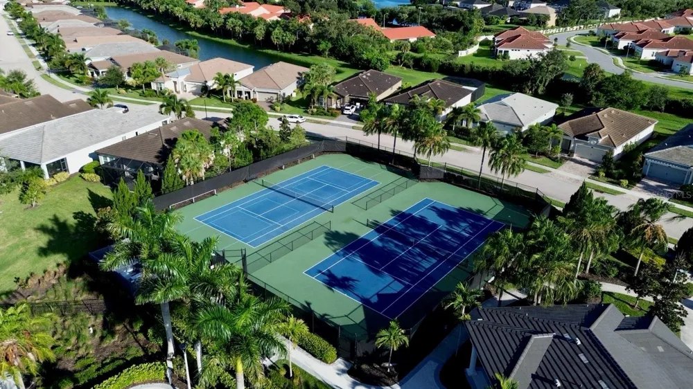 5769 LONG SHORE LOOP Sarasota, FL 34238