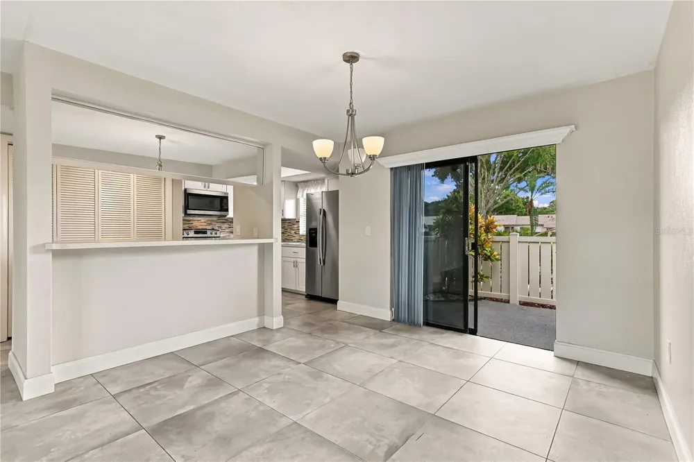 260 MICHAELS CIRCLE Oldsmar, FL 34677