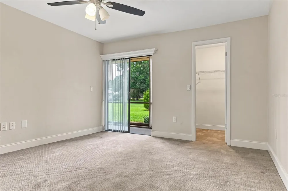 260 MICHAELS CIRCLE Oldsmar, FL 34677